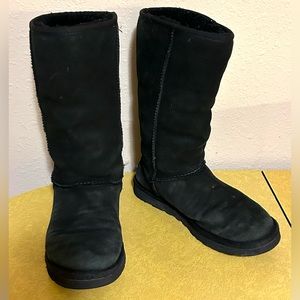 Classic Tall 5815 Black Ugg boots